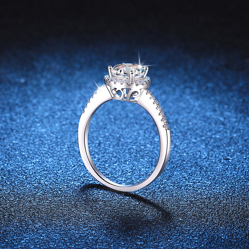 [Loran]RADIANT ROUND HALO MOISSANITE ENGAGEMENT RING