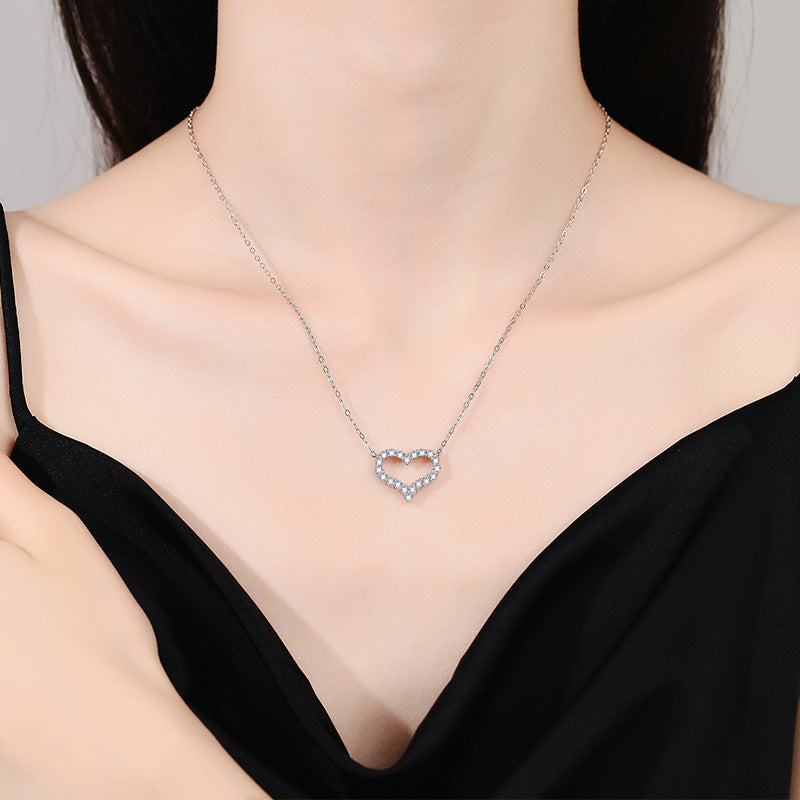 [Loran]ROMANTIC HEART MOISSANITE PENDANT NECKLACE