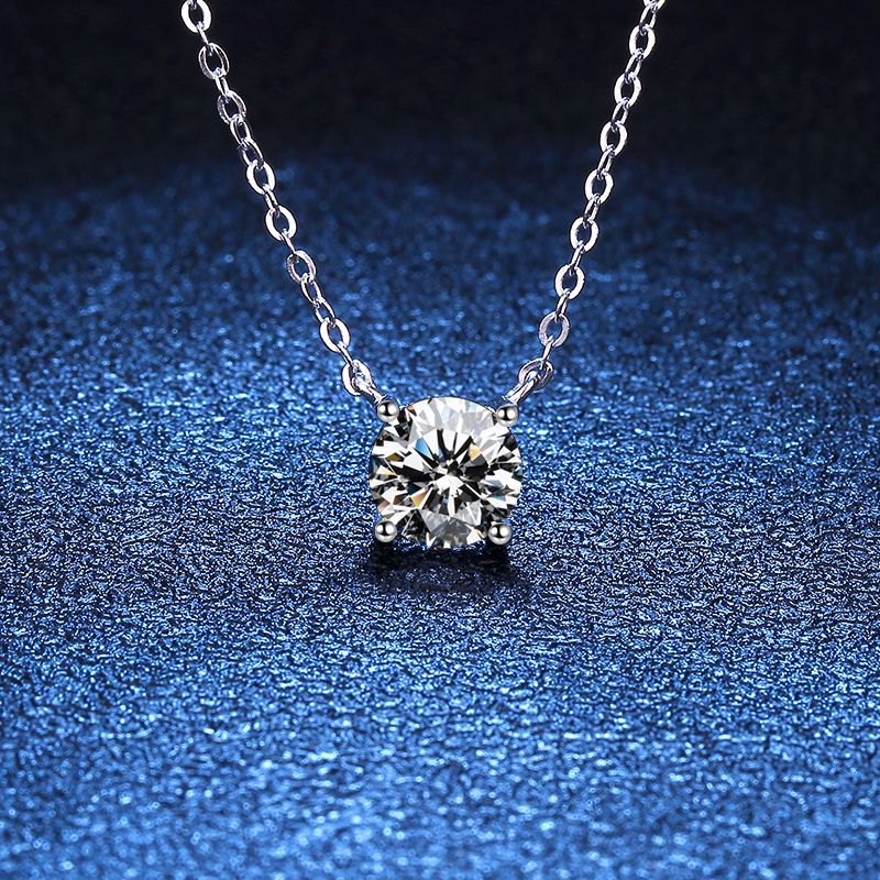 [Loran]CLASSIC FOUR-PRONG SOLITAIRE MOISSANITE NECKLACE
