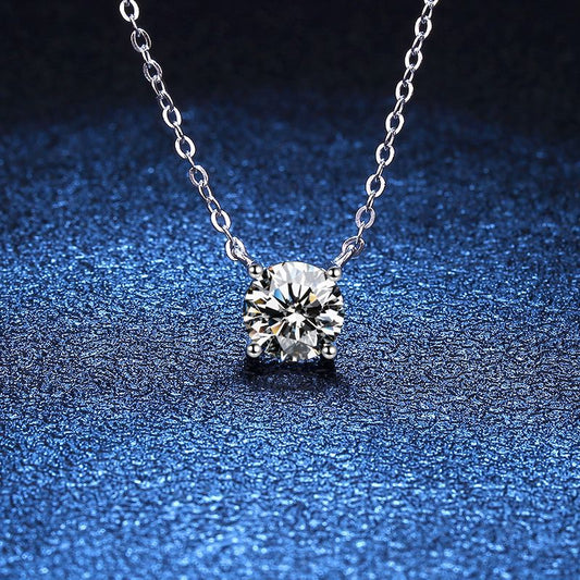 [Loran]CLASSIC FOUR-PRONG SOLITAIRE MOISSANITE NECKLACE