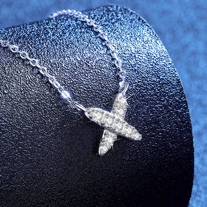 [Loran]MODERN X-SHAPE PAVÉ MOISSANITE NECKLACE