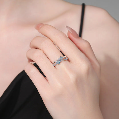 [Loran]INTERTWINING LOVE MOISSANITE RING