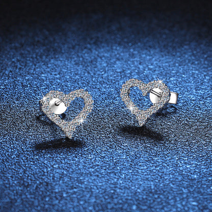 [Loran]SPARKLING HEART-SHAPED MOISSANITE STUD EARRINGS