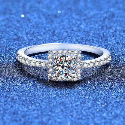 [Loran]DAINTY SUGAR-CUBE MOISSANITE RING