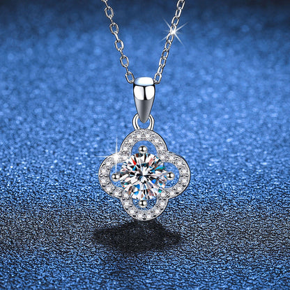 [Loran]CLASSIC CLOVER MOISSANITE PENDANT NECKLACE