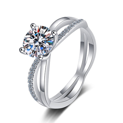 [Loran]ELEGANT 4-PRONG CROSSOVER MOISSANITE ENGAGEMENT RING