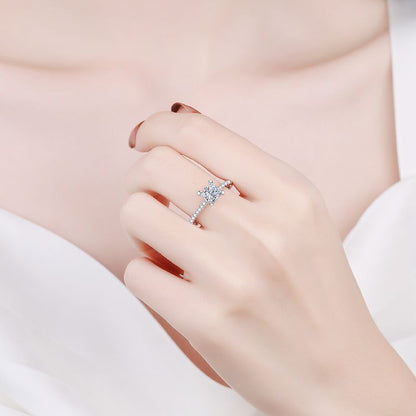 [Loran]ELEGANT PRINCESS CUT MOISSANITE ENGAGEMENT RING