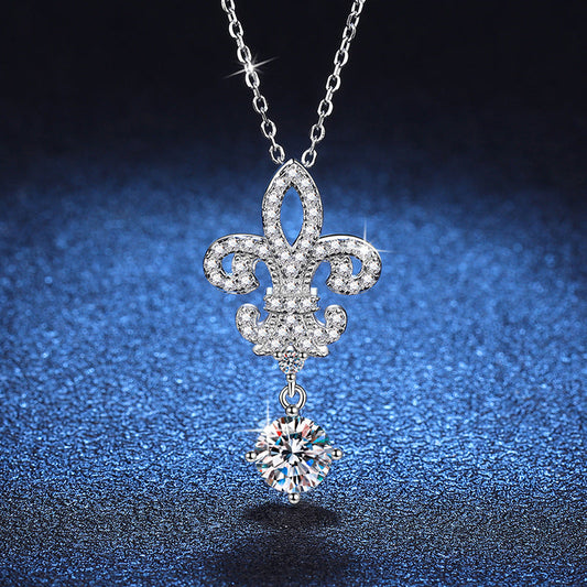 [Loran]ROYAL FLEUR-DE-LIS MOISSANITE PENDANT NECKLACE