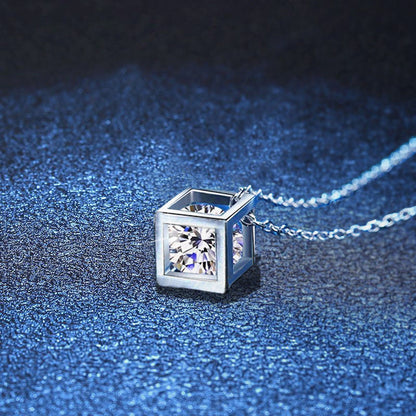 [Loran]GEOMETRIC SUGAR-CUBE MOISSANITE NECKLACE