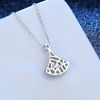 [Loran]ELEGANT FAN-SHAPED MOISSANITE PENDANT NECKLACE