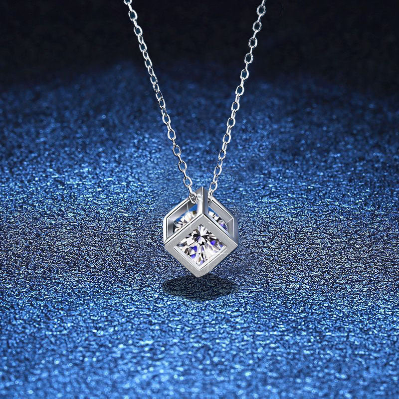 [Loran]GEOMETRIC SUGAR-CUBE MOISSANITE NECKLACE