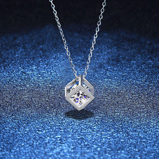 [Loran]GEOMETRIC SUGAR-CUBE MOISSANITE NECKLACE