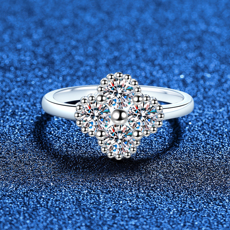 [Loran]ELEGANT FOUR-LEAF CLOVER MOISSANITE RING