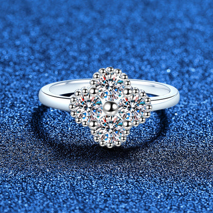 [Loran]ELEGANT FOUR-LEAF CLOVER MOISSANITE RING