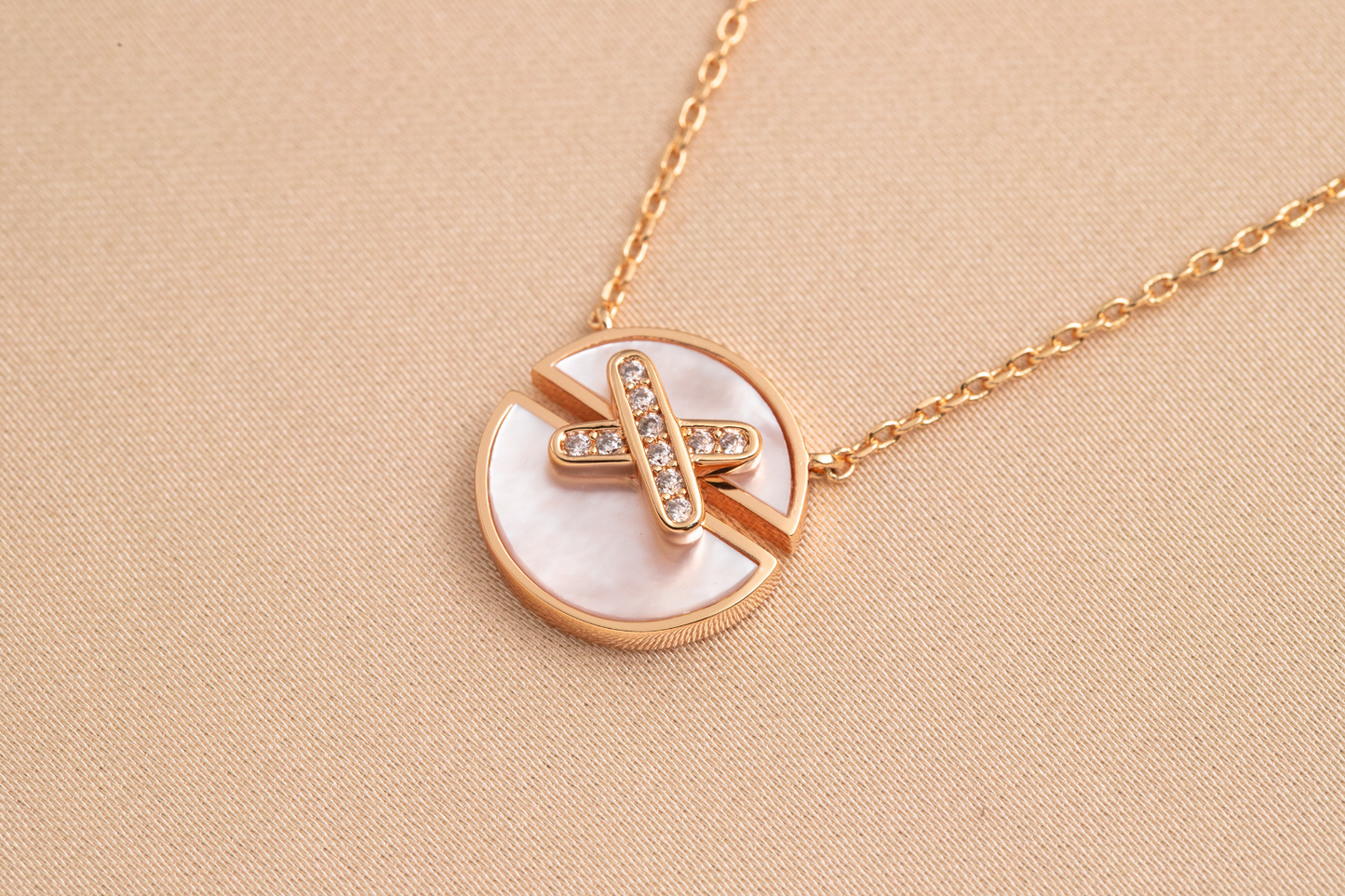 [Loran]JEUX DE ROSE GOLD DIAMOND NECKLACE