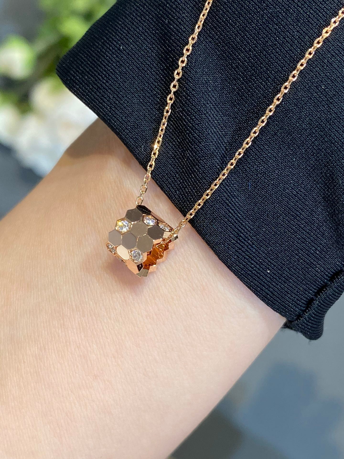 [Loran]BEE LOVE DIAMOND NECKLACE