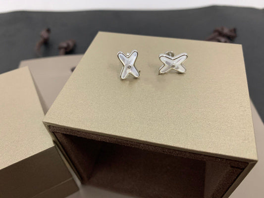 [Loran]JEUX DE WHITE MOP SILVER DIAMOND EARRINGS