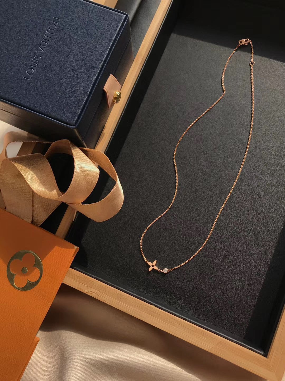 [Loran]BLOSSOM PENDANT ROSE GOLD AND DIAMOND