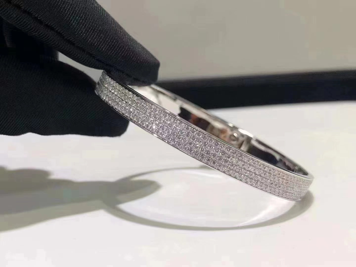 [Loran]HM KELLY BRACELET IN SILVER AND FULL PAVE DIAMOND
