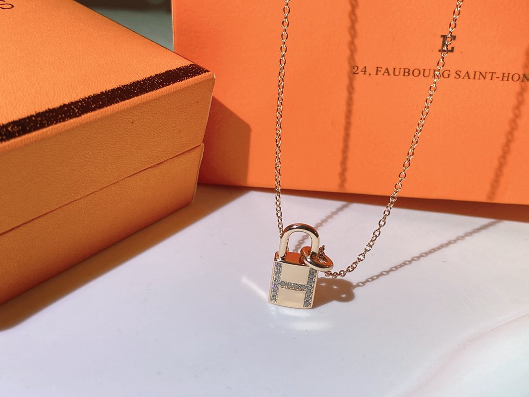[Loran]HM ADVANCED NICHE LOCK HEAD NECKLACE DIAMONDS