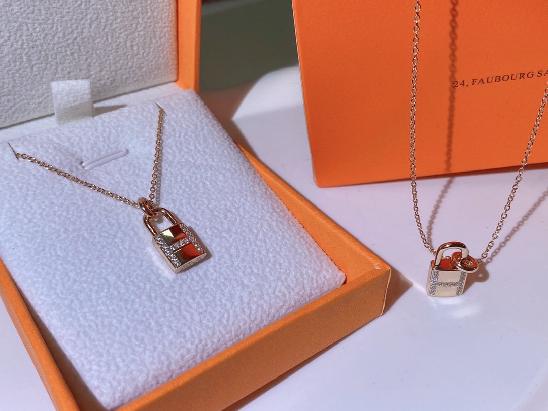 [Loran]HM ADVANCED NICHE LOCK HEAD NECKLACE DIAMONDS
