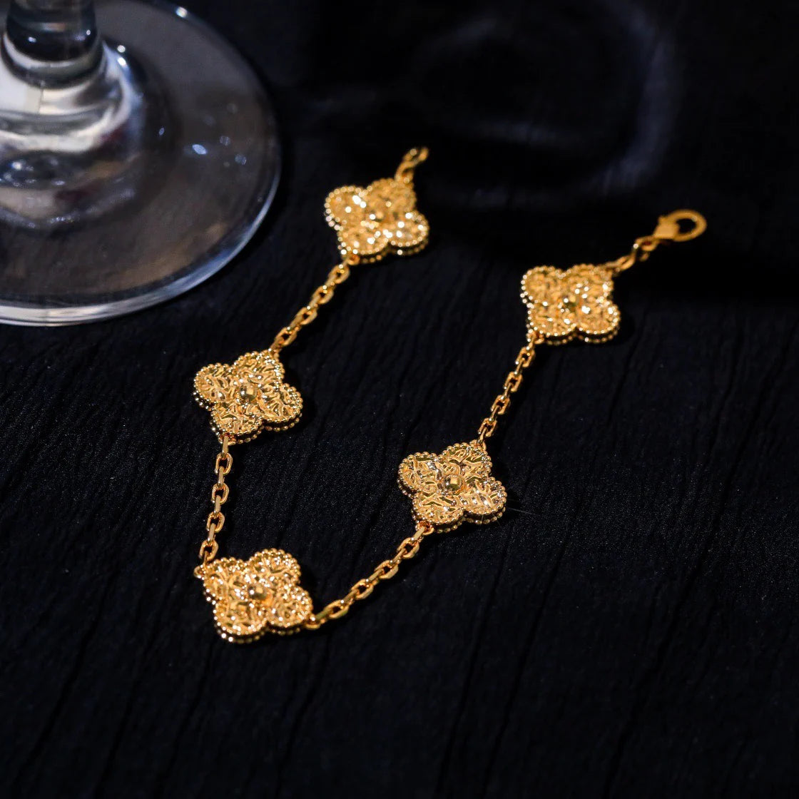 [Loran]LUCKY CLOVER 5-MOTIF BRACELET - BRONZING