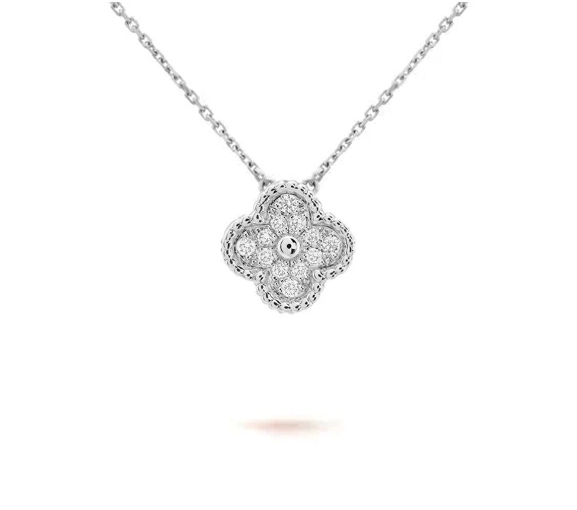 [Loran]15MM CLOVER FLOWER PENDANT NECKLACE WHITE GOLD COLLECTION