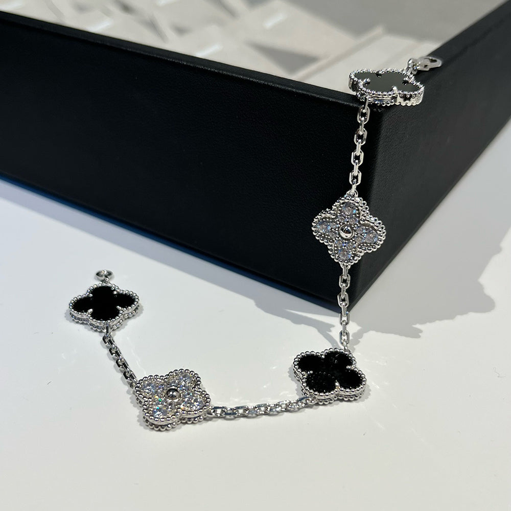 [Loran]LUCKY CLOVER 5-MOTIF BRACELET - BLACK OXNY COLLECTION
