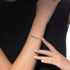 [Loran]MOVE PAVÉ DIAMOND BANGLE BRACELET M