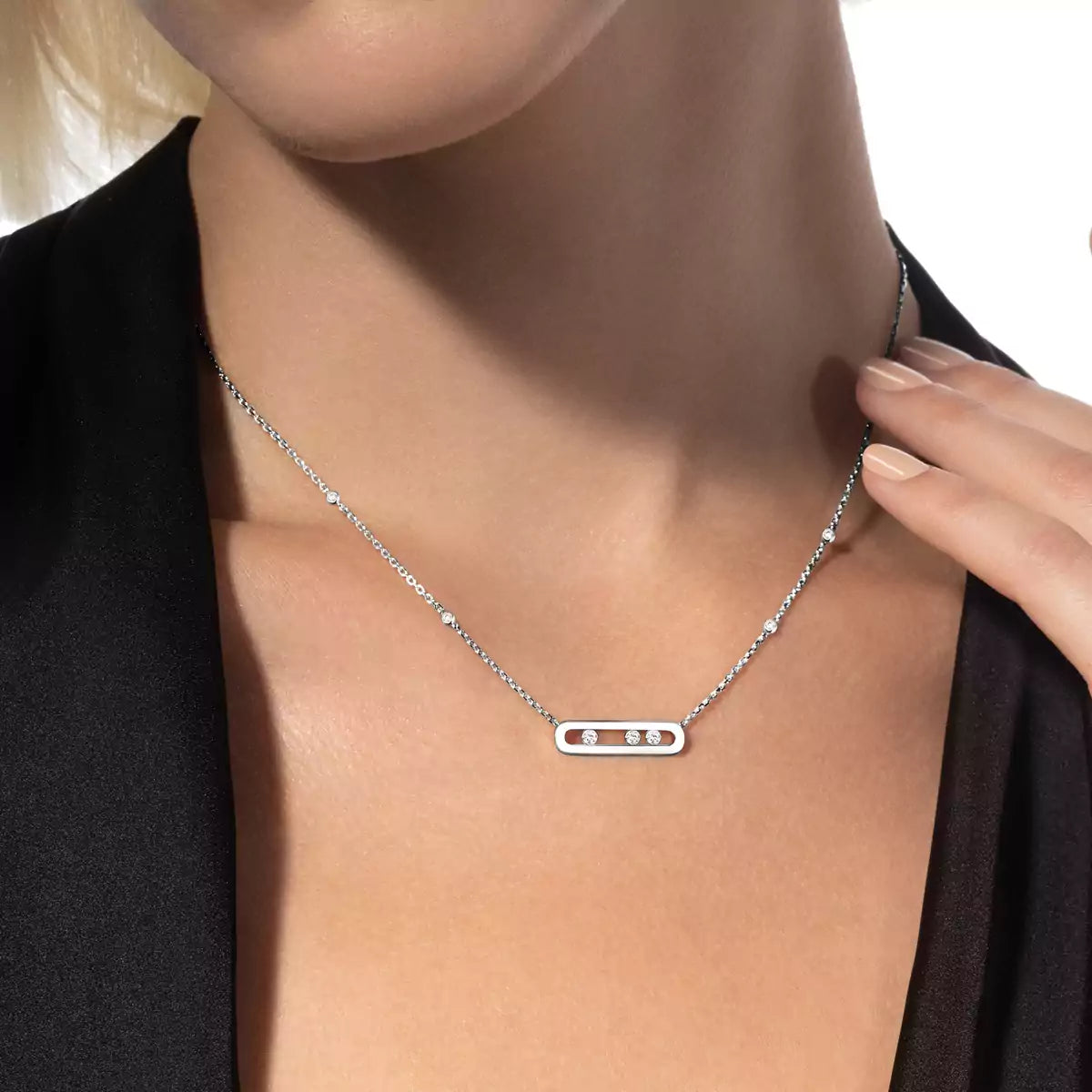 [Loran]BABY MOVE PENDANT NECKLACE