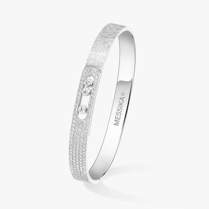 [Loran]MOVE NOA CISELÉ HALF-PAVÉ DIAMOND BANGLE BRACELET