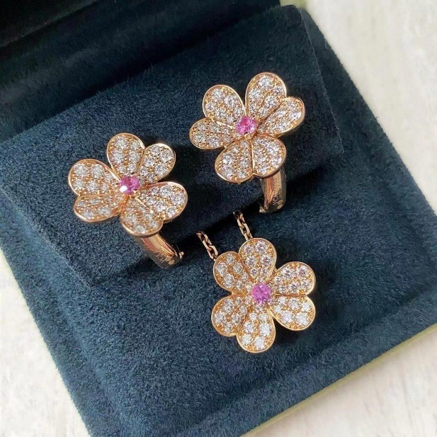 [Loran]PAVÉ DIAMOND BUTTERFLY CHARM NECKLACE